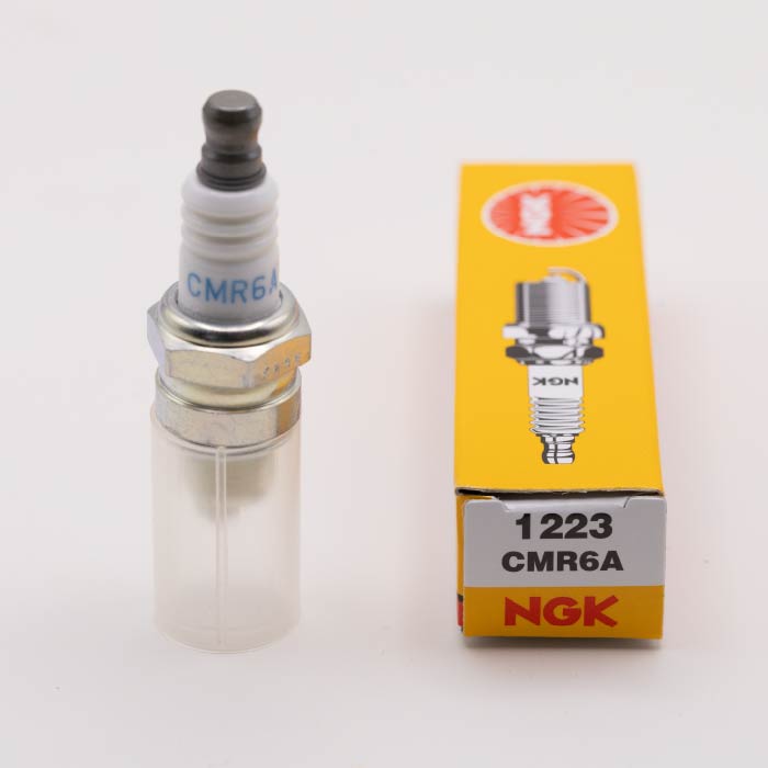 NGK プラグ CMR6A