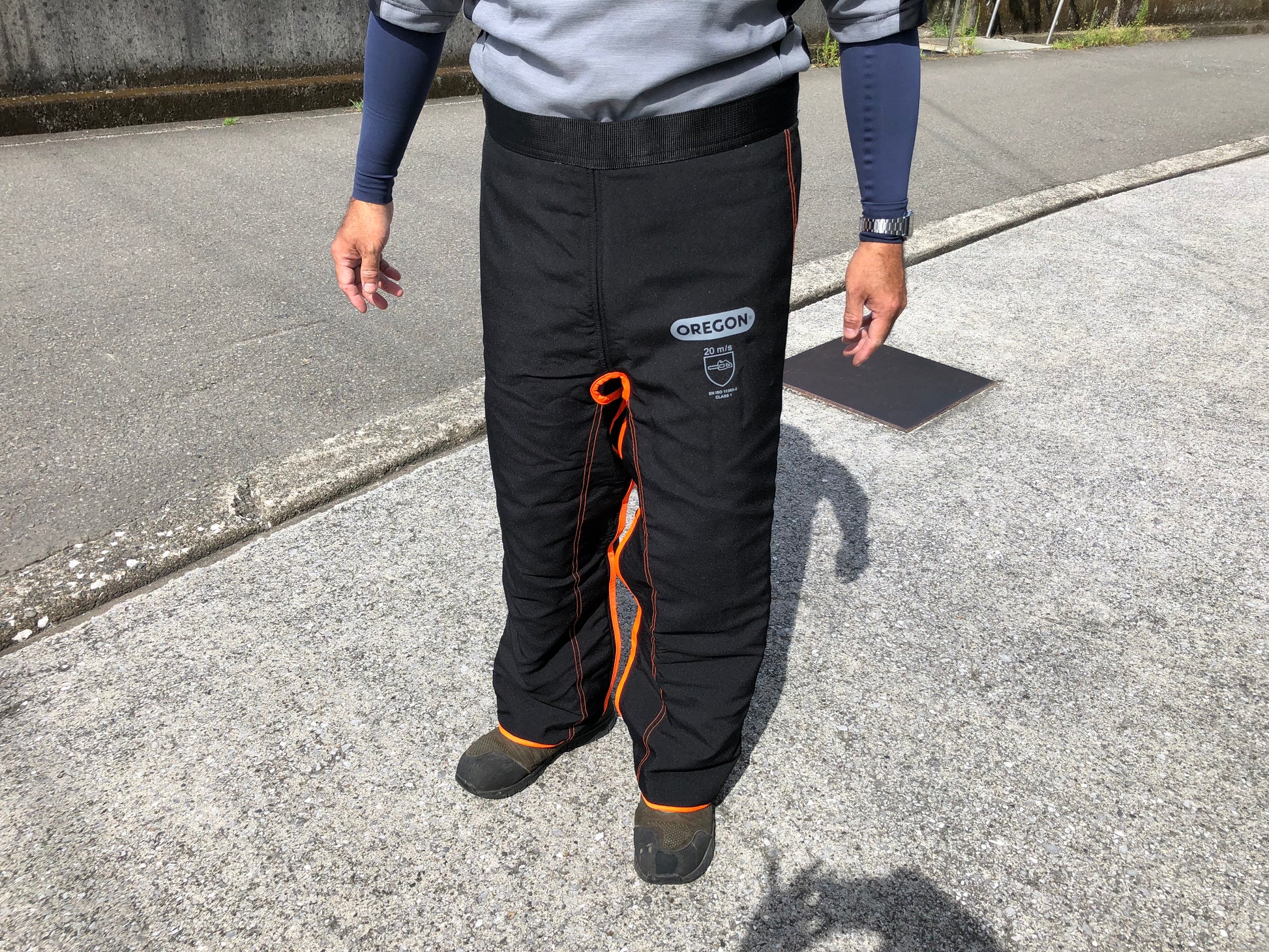 オレゴン チェーンソーズボン 防護ズボン Mサイズ オレゴン オレゴン チェーンソーズボン 防護ズボン Mサイズ オレゴン